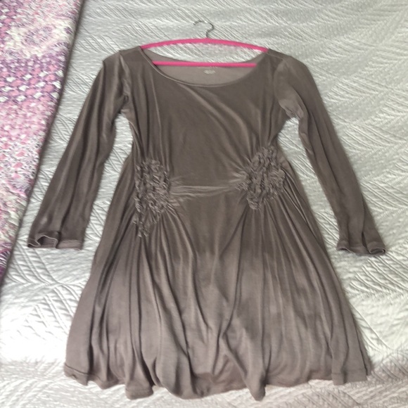 Long tan top - Picture 2 of 3